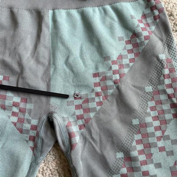 Gymshark two pieces set - Picture 3 of 12